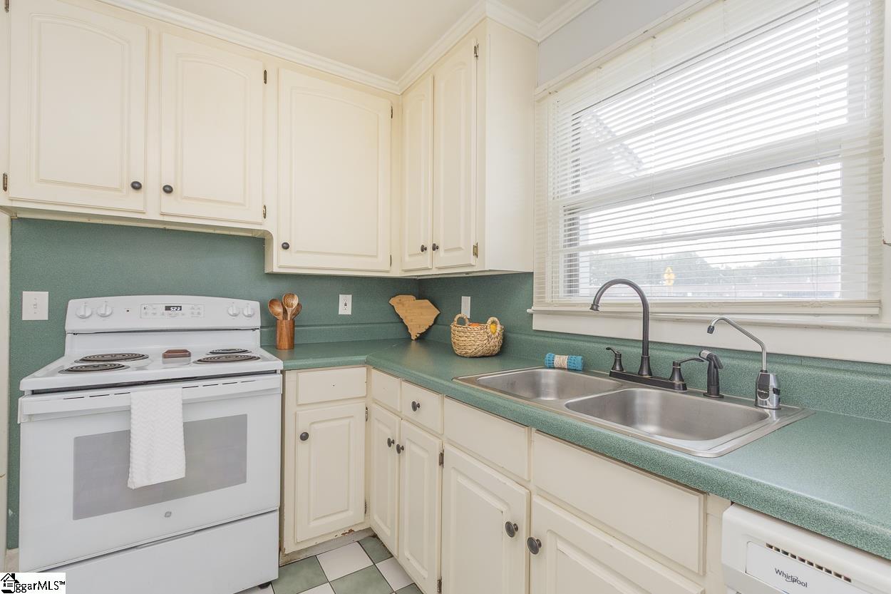 705 Whitehall Road Anderson, SC 29625 - Photo 21 of 48 Gallery Image 21