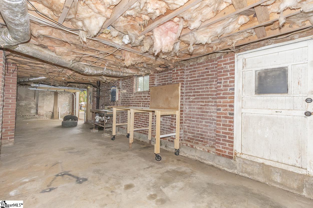 705 Whitehall Road Anderson, SC 29625 - Photo 41 of 48 Gallery Image 41