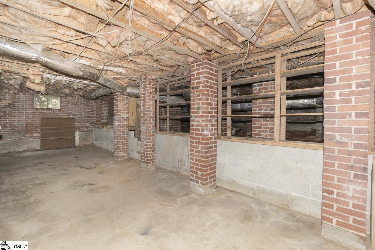 705 Whitehall Road Anderson, SC 29625 - Photo 42 of 48 Gallery Image 42