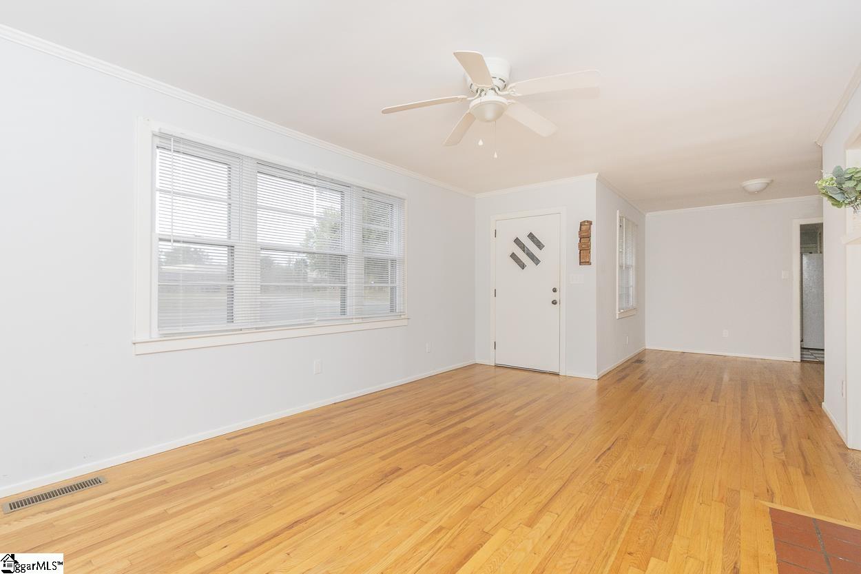 705 Whitehall Road Anderson, SC 29625 - Photo 10 of 48 Gallery Image 10