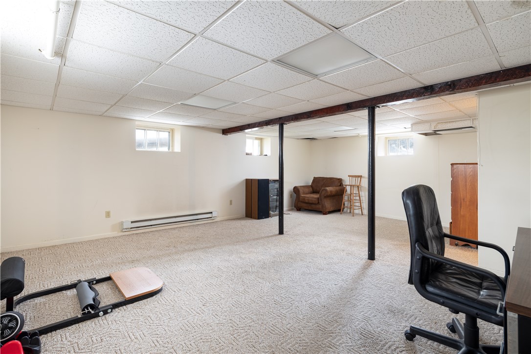 9 Boughton Road Newport, RI 02840 - Photo 17 of 24 Gallery Image 17