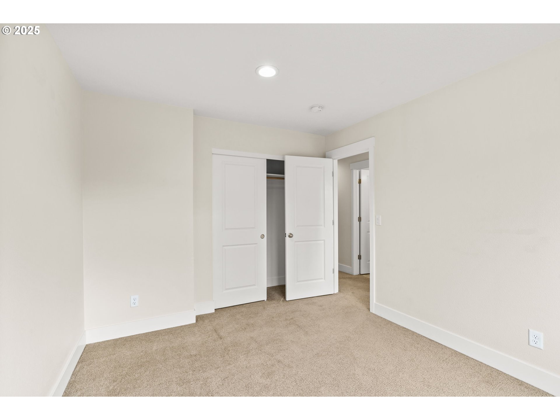 2540 Fieldcress Road Eugene, OR 97403 - Photo 15 of 36