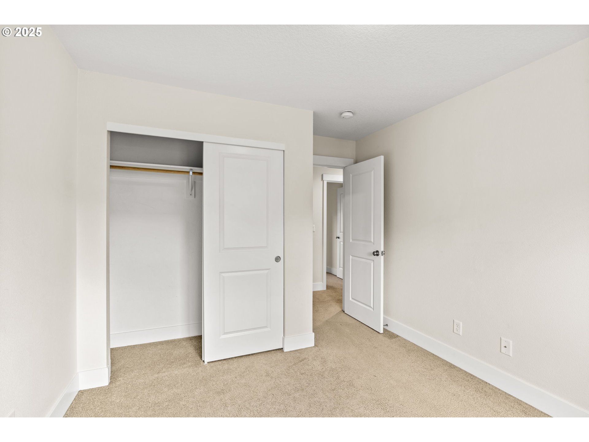 2540 Fieldcress Road Eugene, OR 97403 - Photo 25 of 36