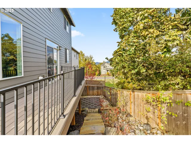 $599,950 | 2540 Fieldcress Road, Eugene, OR 97403