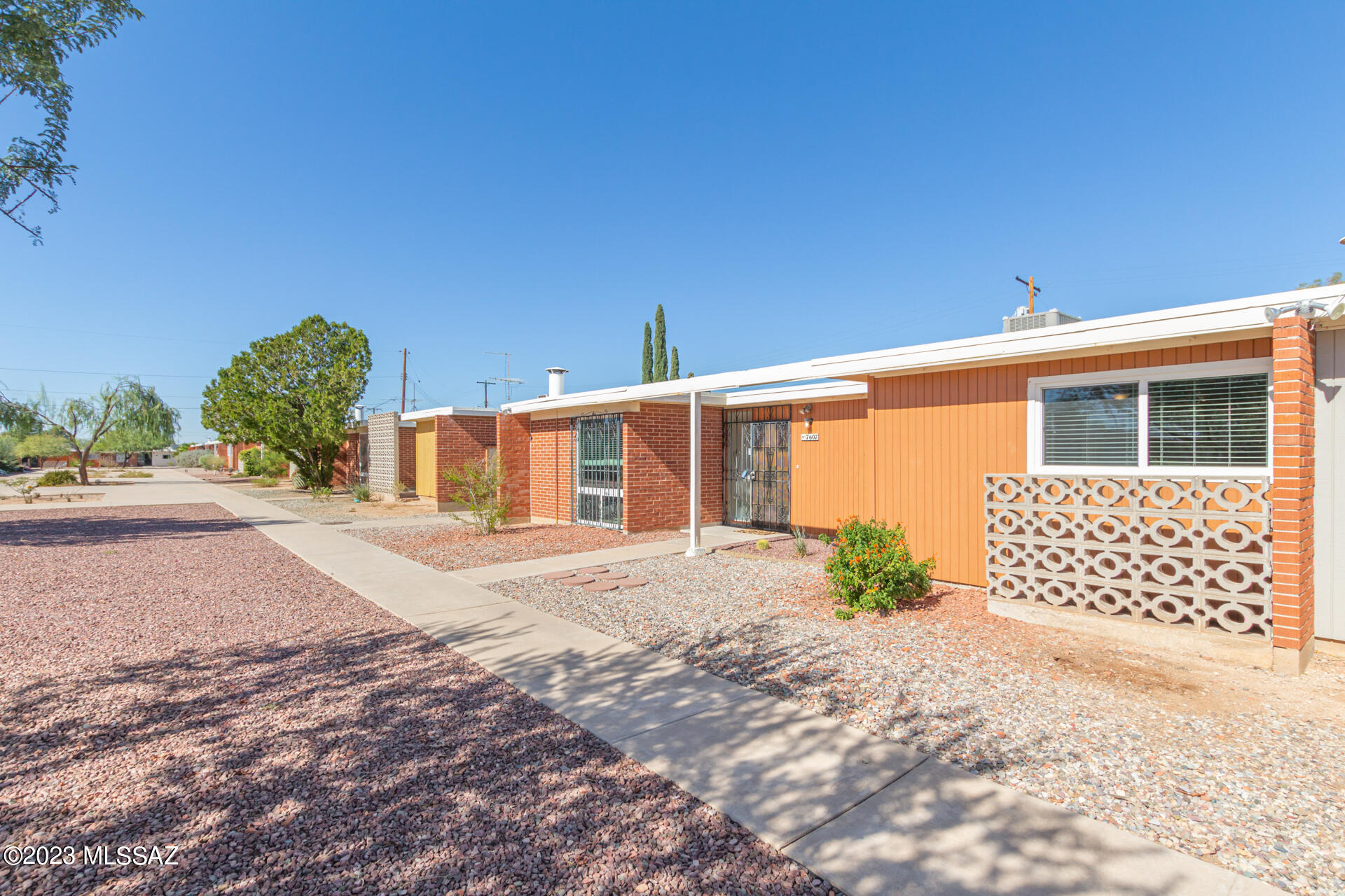 7607 East Golf Links Road Tucson, AZ 85730 - Photo 4 of 23 Gallery Image 4