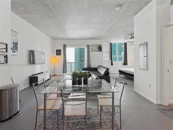 $2,800 | 234 Northeast 3rd Street, Unit 608, Miami, FL 33132