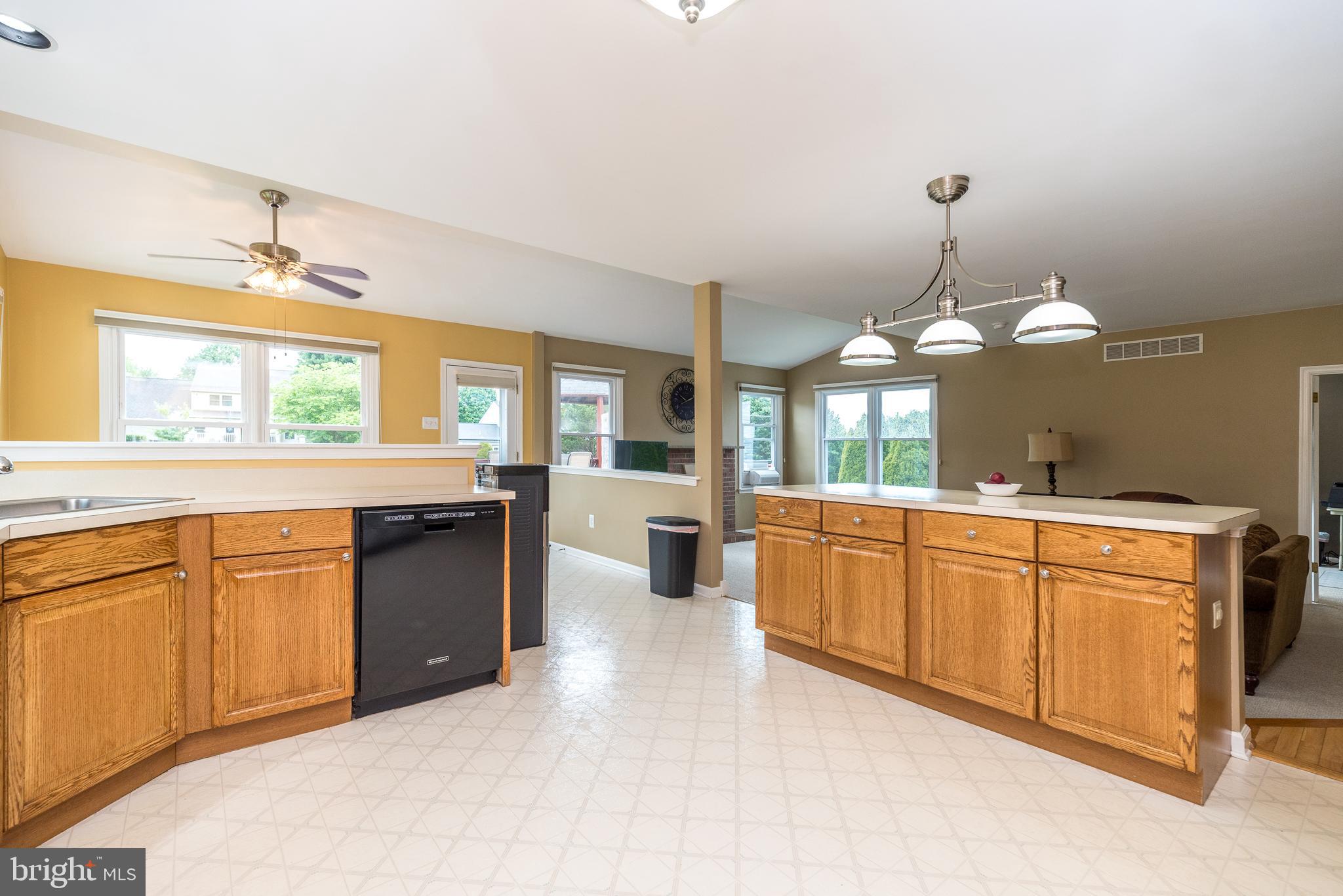 2272 Warner Road Lansdale, PA 19446 - Photo 19 of 63