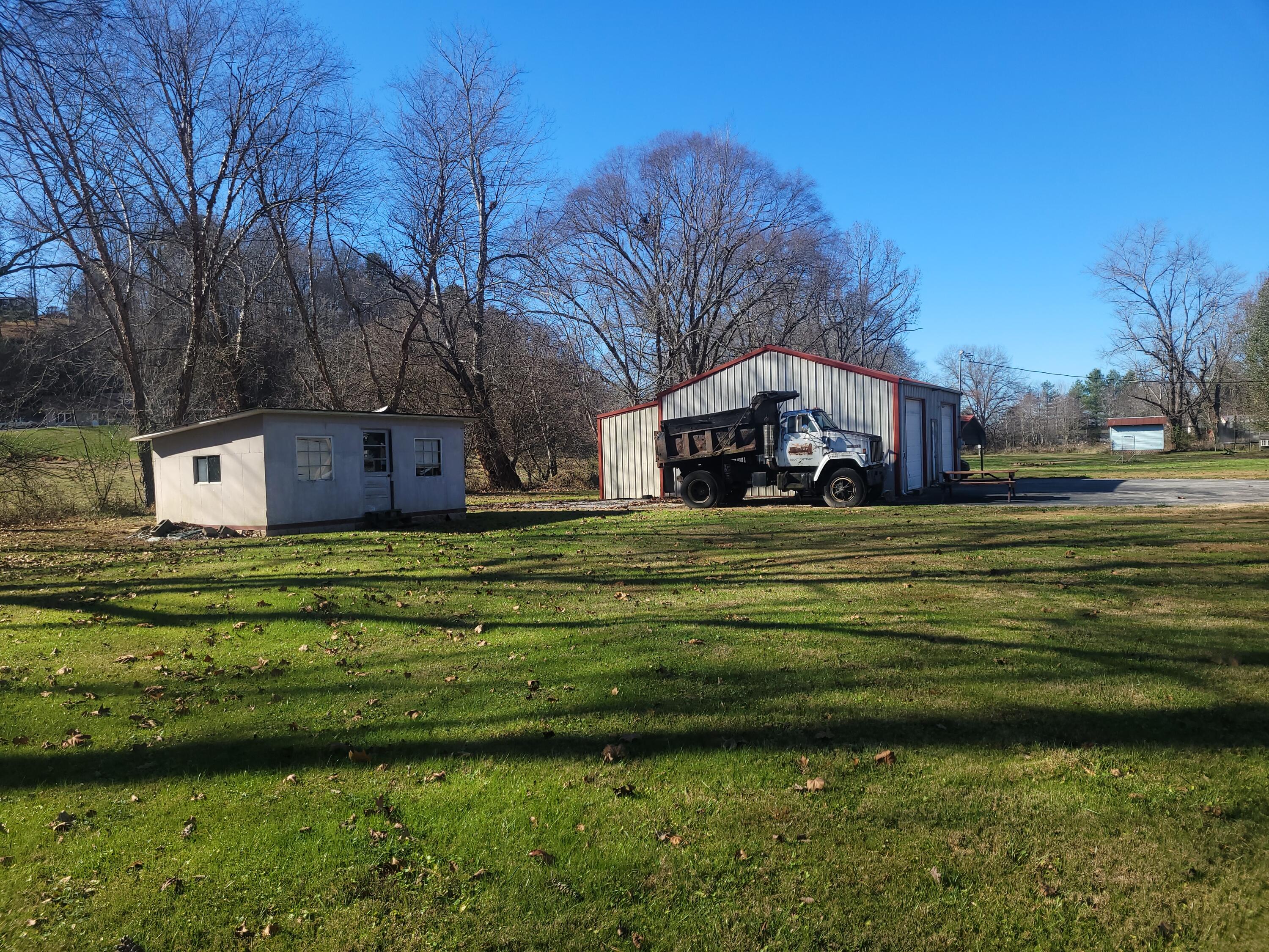 701 Laurel River Road London, KY 40744 - Photo 25 of 44 20221119_133547