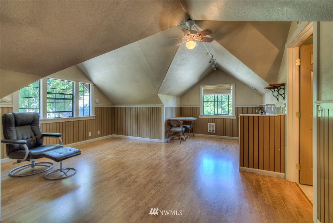 1120 Southwest Harper Road Port Orchard, WA 98367 - Photo 17 of 25 Gallery Image 17