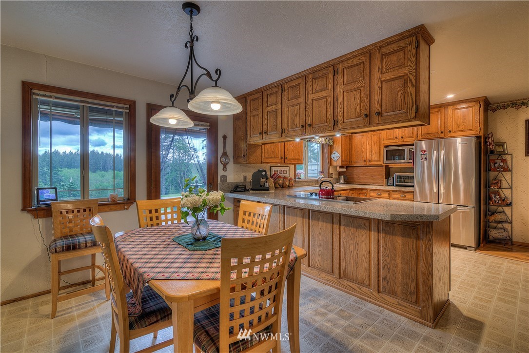 1120 Southwest Harper Road Port Orchard, WA 98367 - Photo 5 of 25 Gallery Image 5