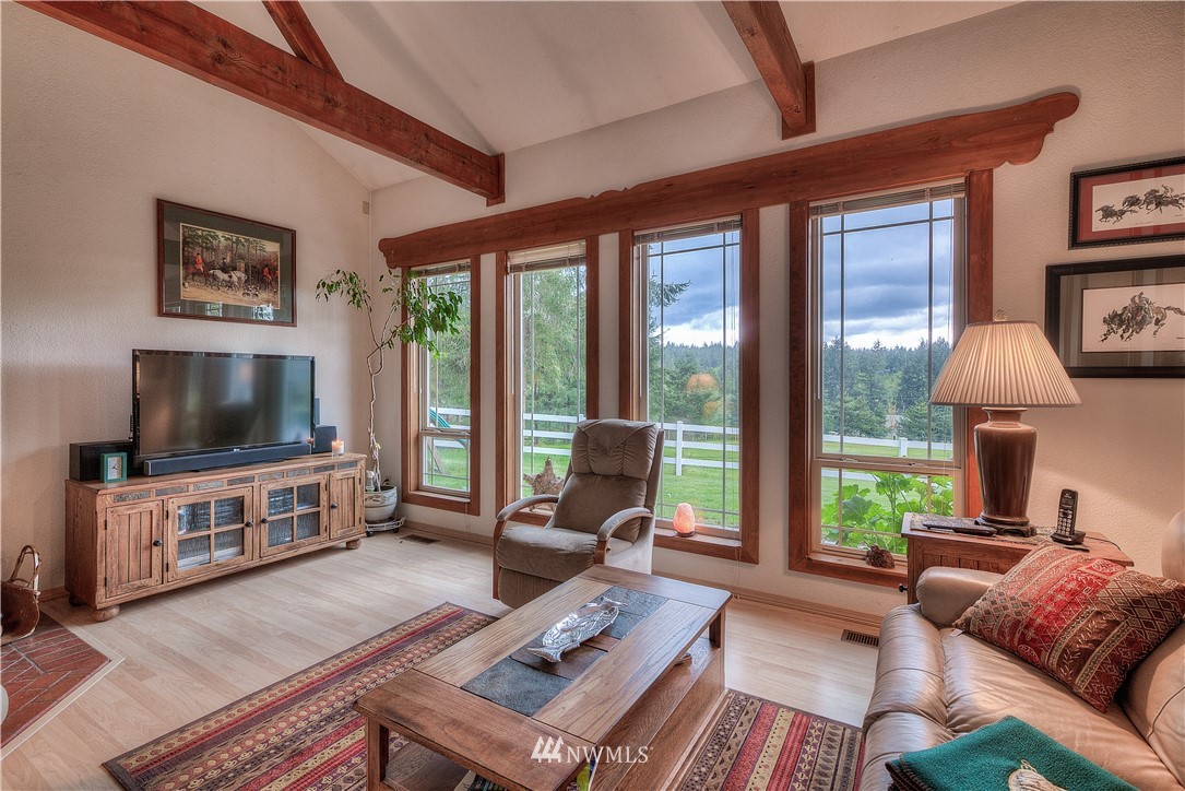 1120 Southwest Harper Road Port Orchard, WA 98367 - Photo 6 of 25 Gallery Image 6