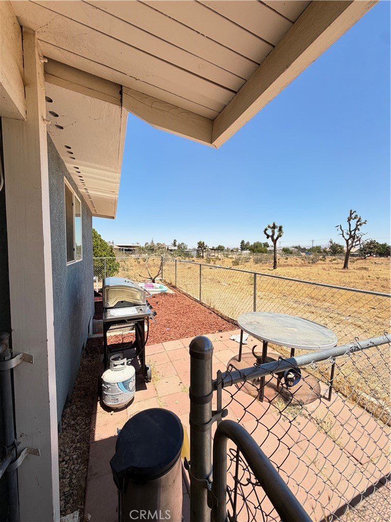10623 4th Hesperia, CA 92345 - Photo 19 of 54