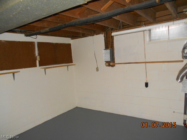 999 Renninger Road, Unit 15 New Franklin, OH 44319 - Photo 9 of 12