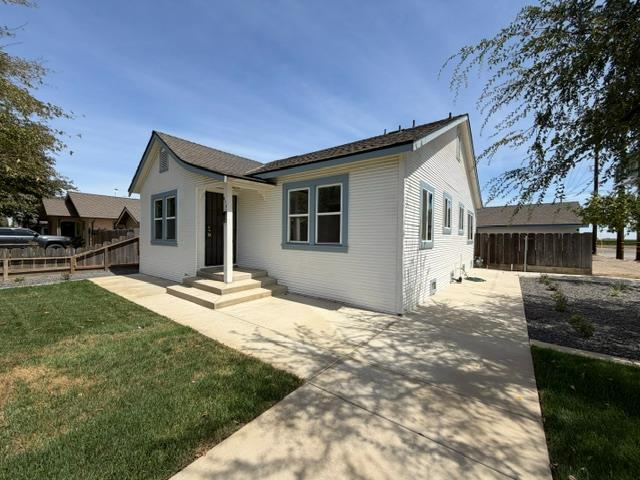 470 2nd Street Gustine, CA 95322 - Photo 5 of 70 Gallery Image 5