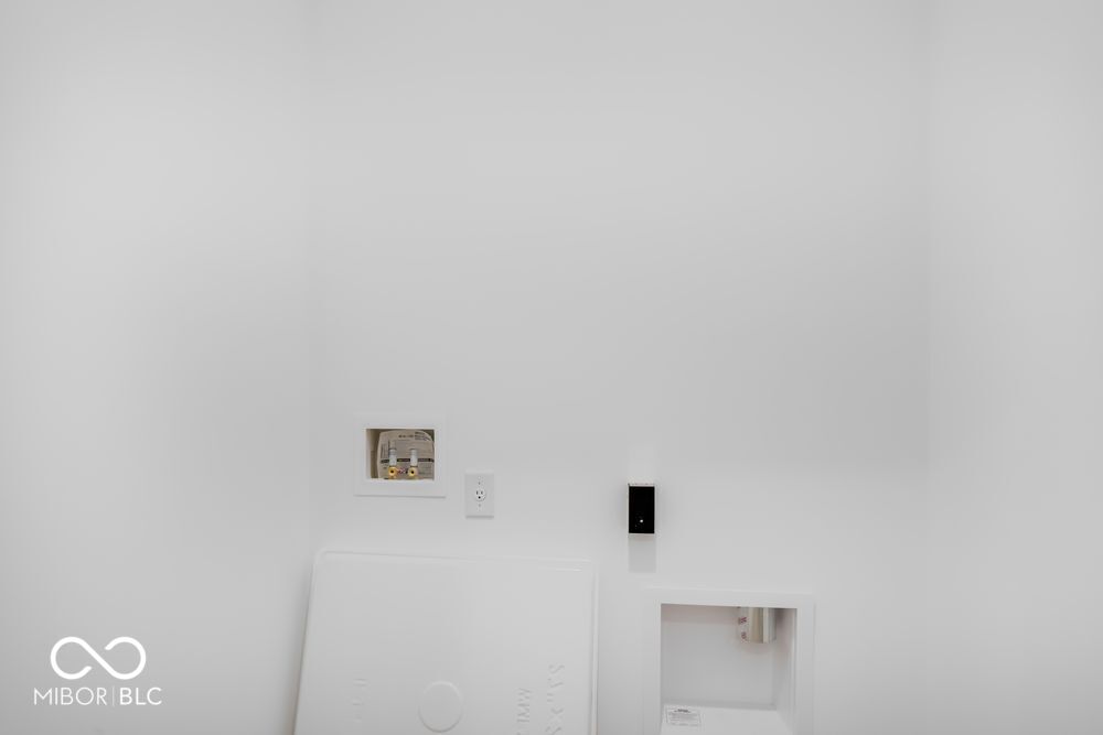 1207 Authentic Lane Indianapolis, IN 46239 - Photo 31 of 36