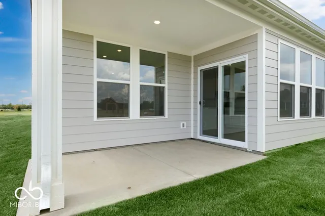 $284,999 | 1207 Authentic Lane, Indianapolis, IN 46239