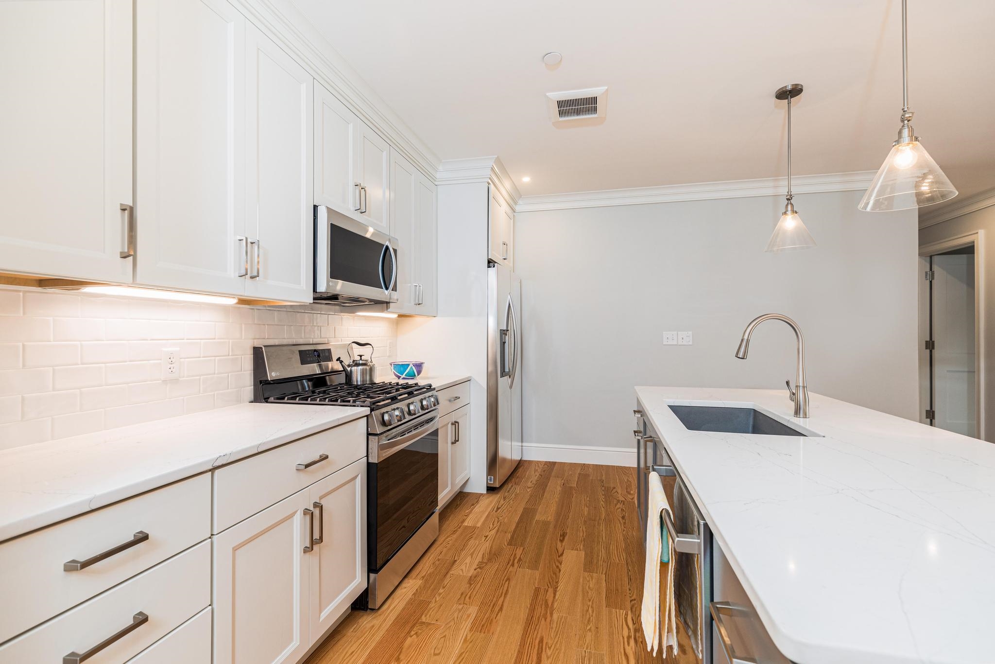 24 Willey Creek Road, Unit 206 Exeter, NH 03833 - Photo 8 of 29