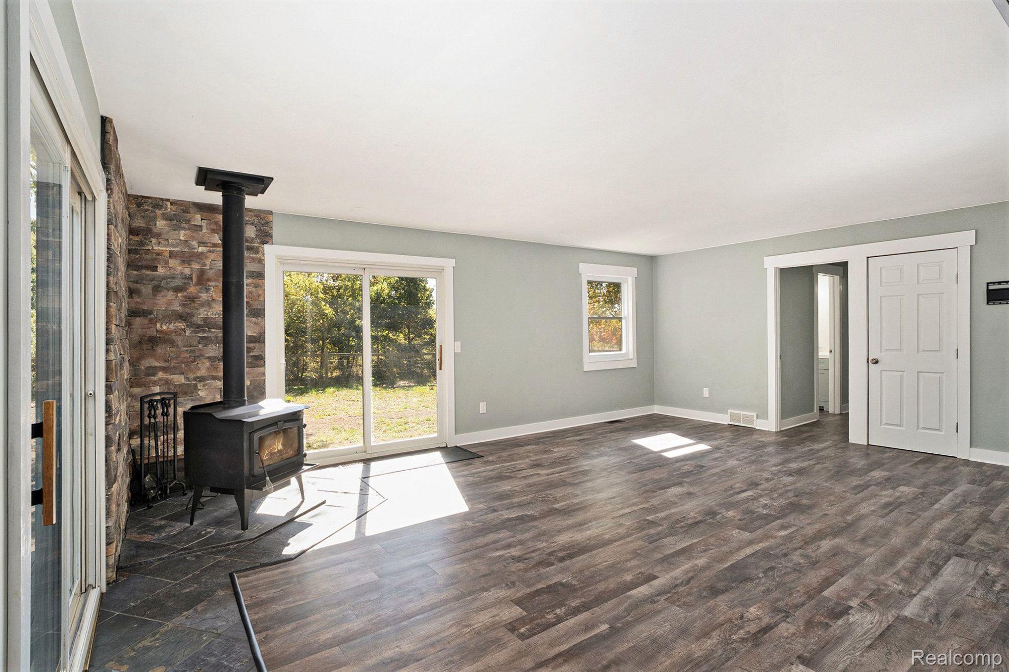 7530 Bennett Lake Road Fenton, MI 48430 - Photo 9 of 24 Gallery Image 9