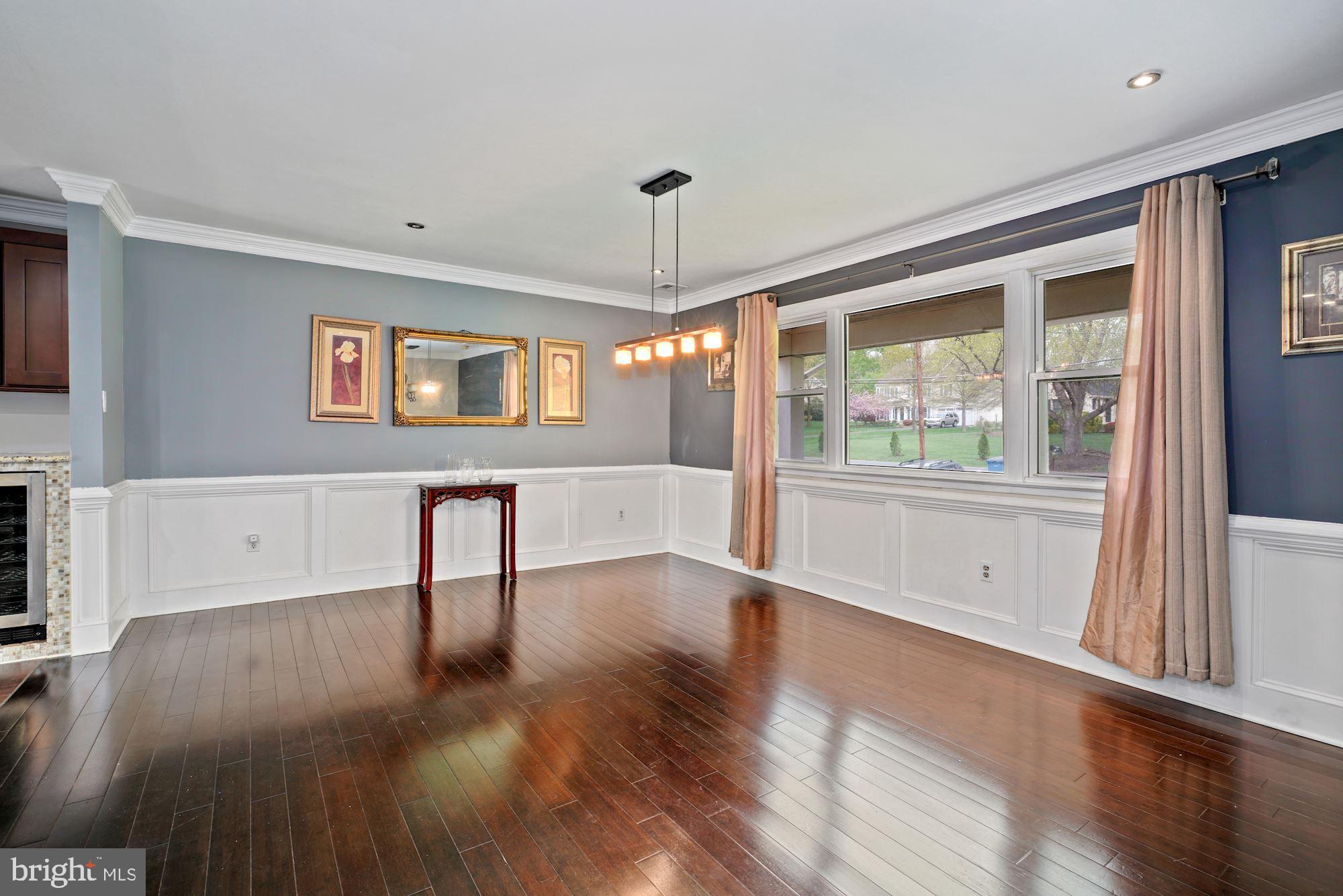 6705 Newington Road Lorton, VA 22079 - Photo 8 of 24 Dining area