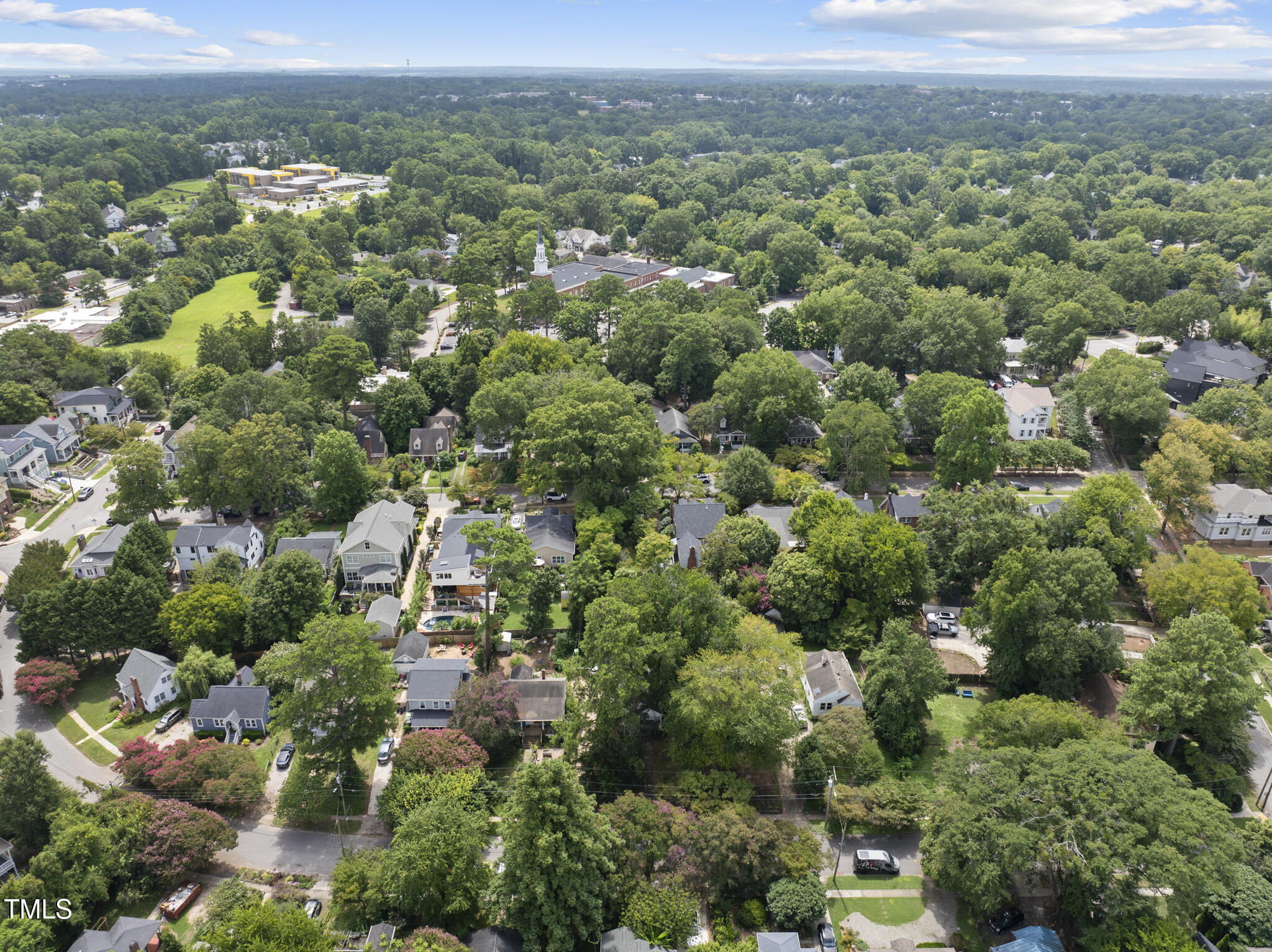 1408 Courtland Drive Raleigh, NC 27604 - Photo 6 of 20 DJI_20250811122200_0018_D