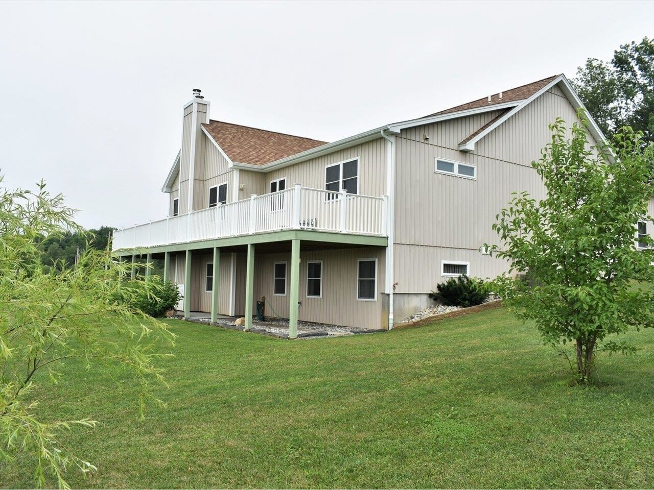 1382 Pattee Hill Road Georgia, VT 05468 - Photo 11 of 39