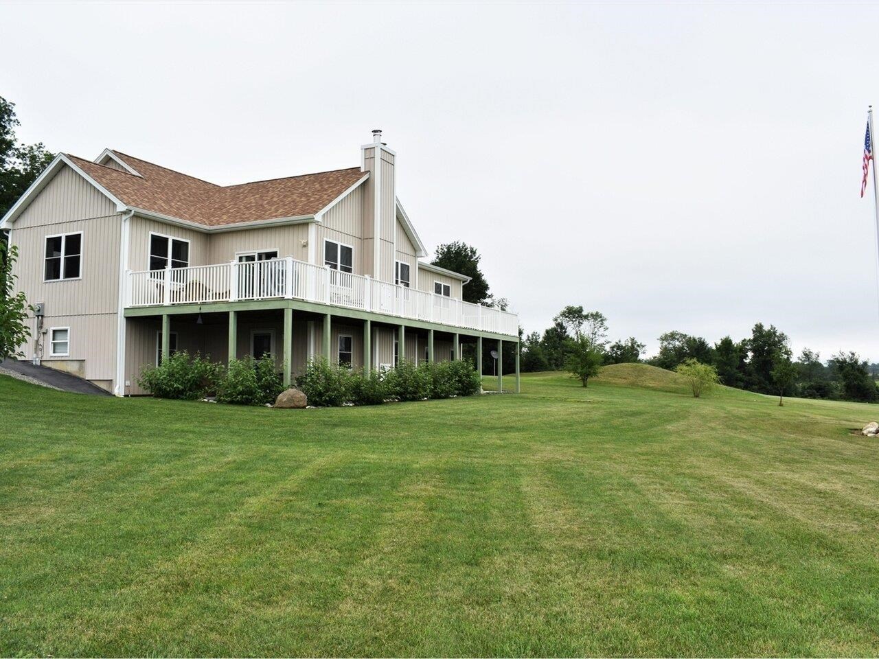 1382 Pattee Hill Road Georgia, VT 05468 - Photo 12 of 39
