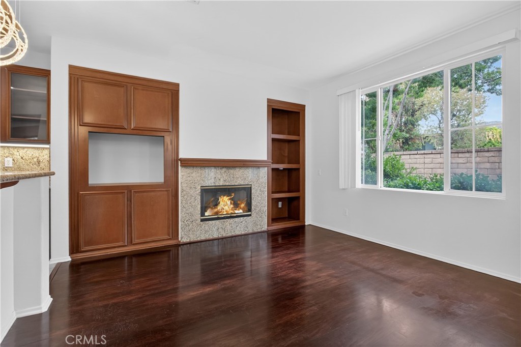 1908 Blazewood Street Simi Valley, CA 93063 - Photo 14 of 42