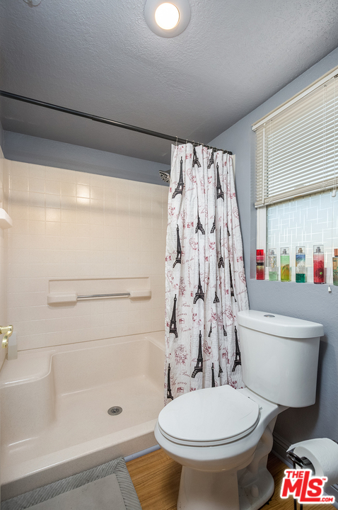 16300 Trelaney Road Fontana, CA 92337 - Photo 13 of 22
