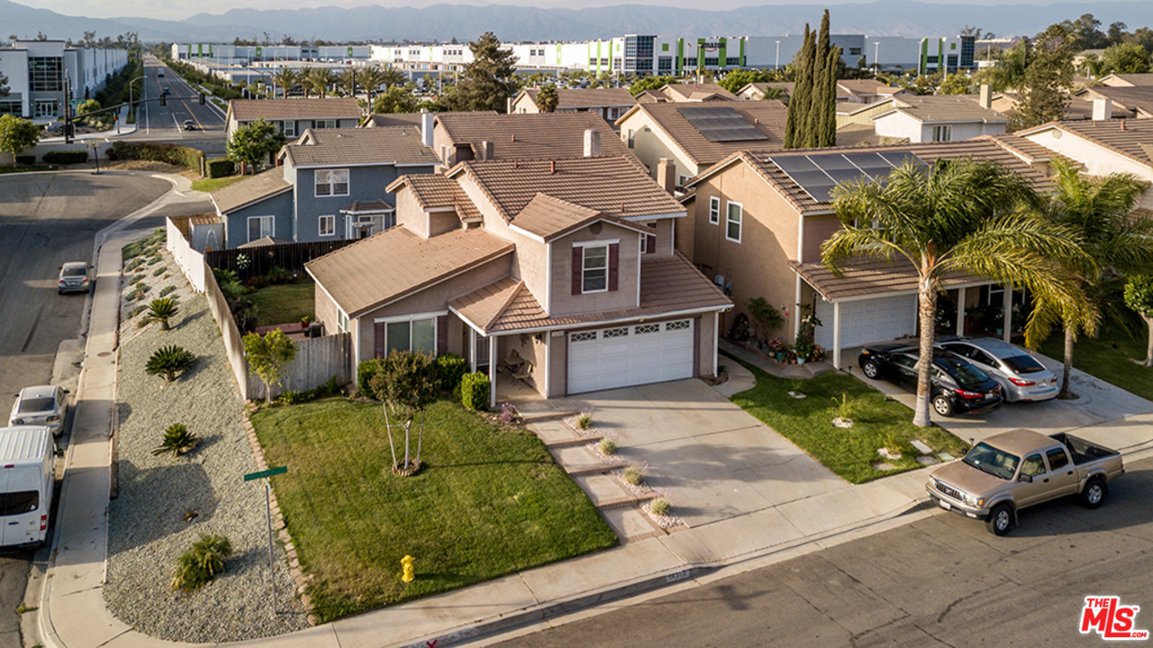 16300 Trelaney Road Fontana, CA 92337 - Photo 19 of 22