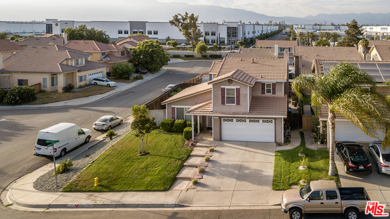 16300 Trelaney Road Fontana, CA 92337 - Photo 20 of 22