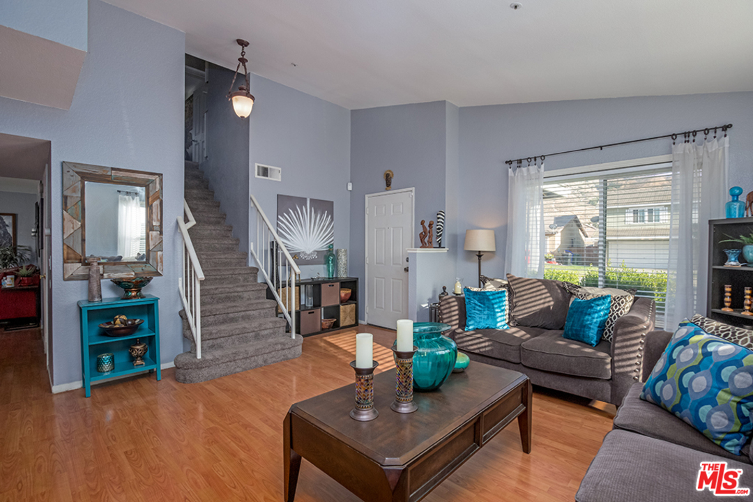 16300 Trelaney Road Fontana, CA 92337 - Photo 4 of 22
