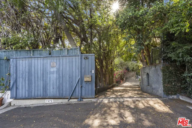 $12,900,000 | 1830 North Sierra Bonita Avenue, Los Angeles, CA 90046