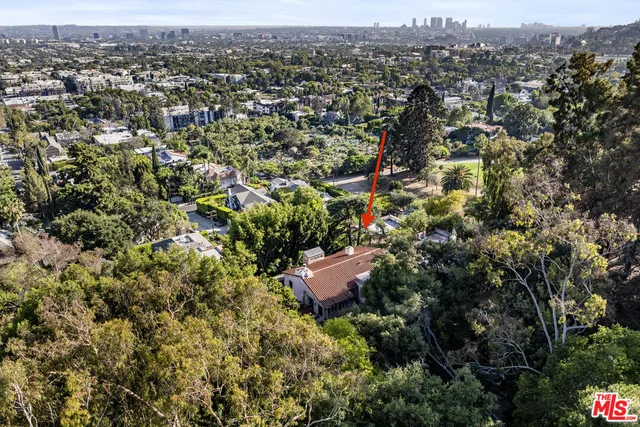 $12,900,000 | 1830 North Sierra Bonita Avenue, Los Angeles, CA 90046