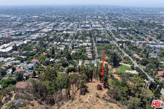 $12,900,000 | 1830 North Sierra Bonita Avenue, Los Angeles, CA 90046