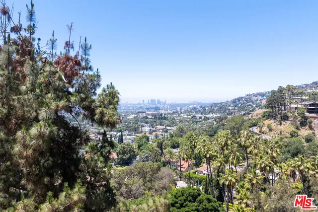 $12,900,000 | 1830 North Sierra Bonita Avenue, Los Angeles, CA 90046
