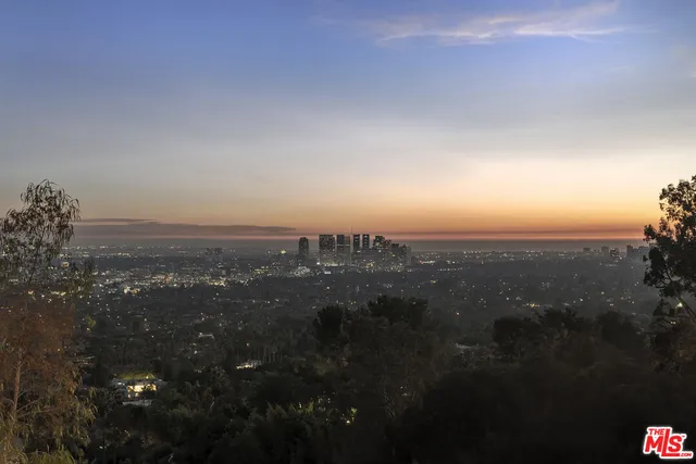 $12,900,000 | 1830 North Sierra Bonita Avenue, Los Angeles, CA 90046