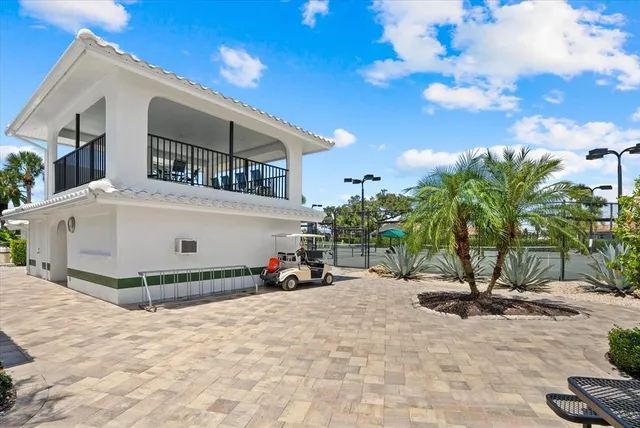 $625,000 | 1644 Liscourt Drive, Venice, FL 34292