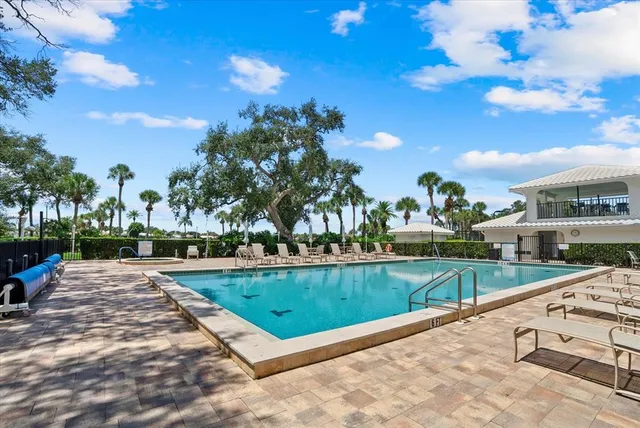 $625,000 | 1644 Liscourt Drive, Venice, FL 34292