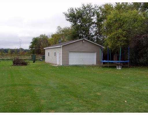 2233 Mooreville Road Milan, MI 48160 - Photo 7 of 8 Photo 7