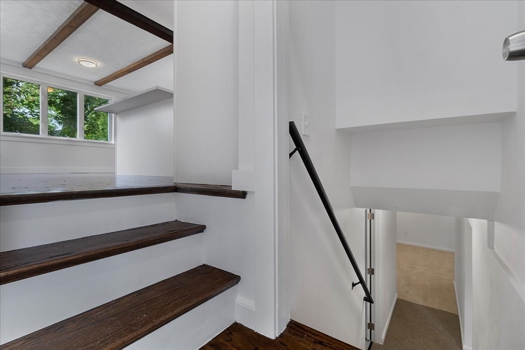 5 Rondeau Road Bellingham, MA 02019 - Photo 24 of 32