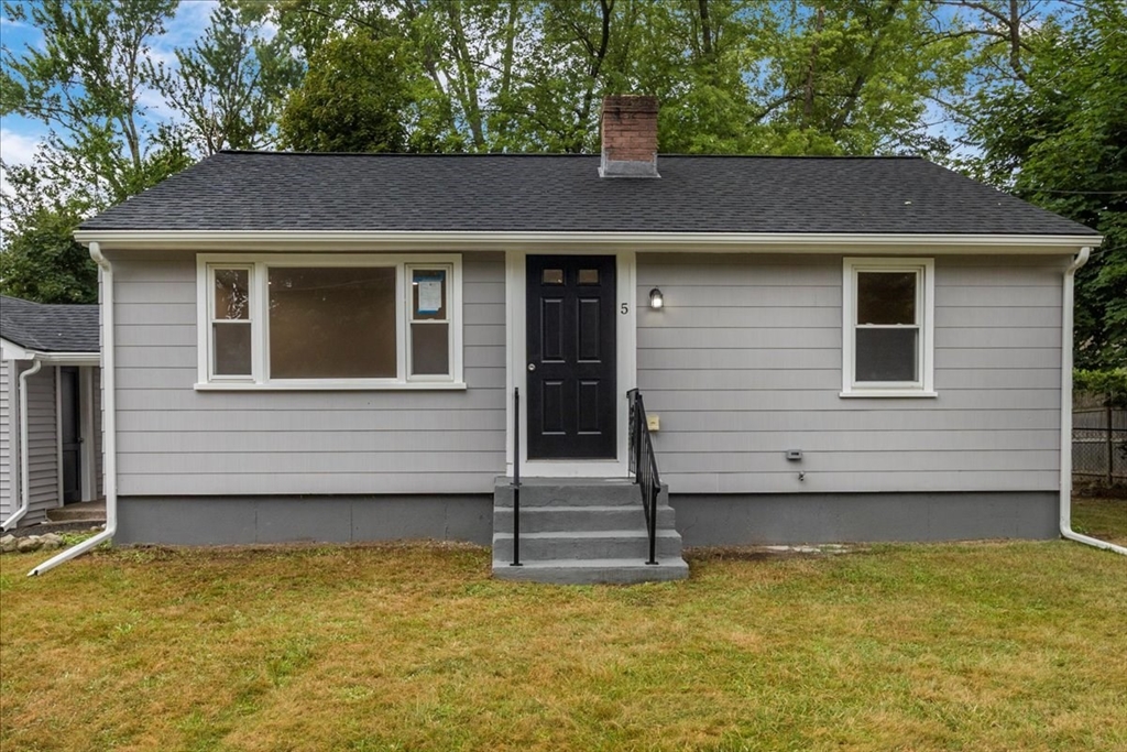 5 Rondeau Road Bellingham, MA 02019 - Photo 3 of 32 a view of a house with a yard