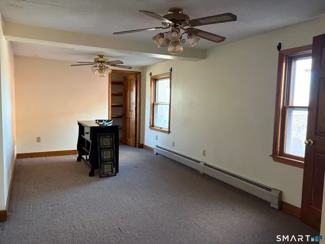 $2,000 | 693 Broad Street, Meriden, CT 06450