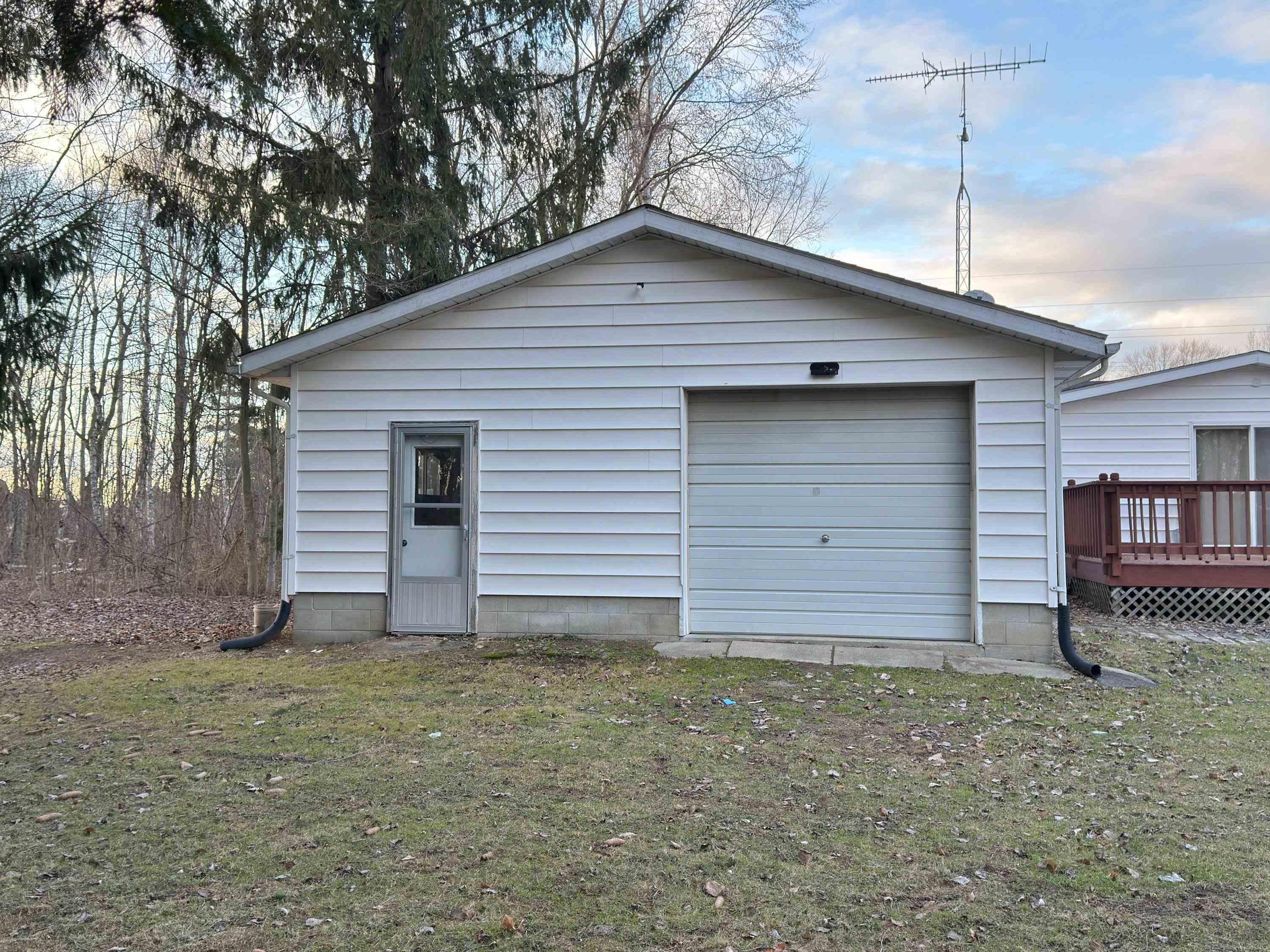 1631 French Line Road Carsonville, MI 48419 - Photo 27 of 45