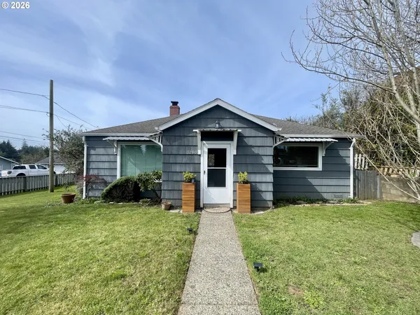$350,000 | 3280 Sherman Avenue, North Bend, OR 97459