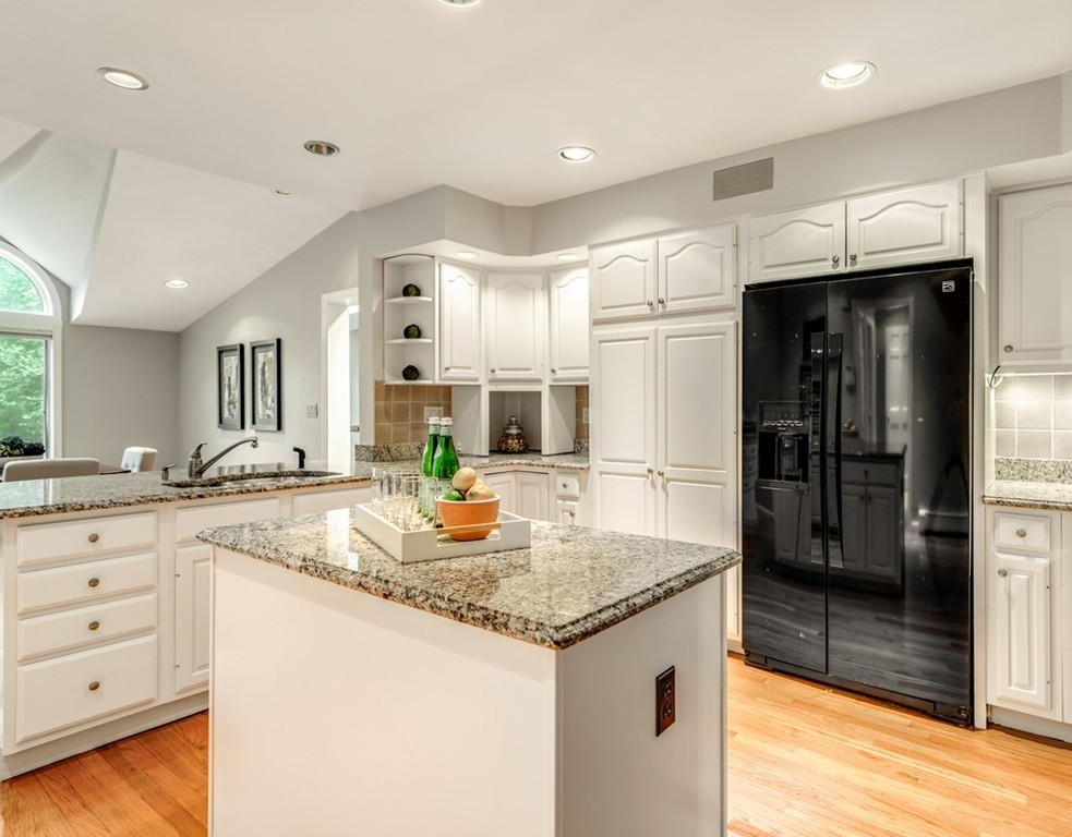 152 Follen Road Lexington, MA 02421 - Photo 5 of 30