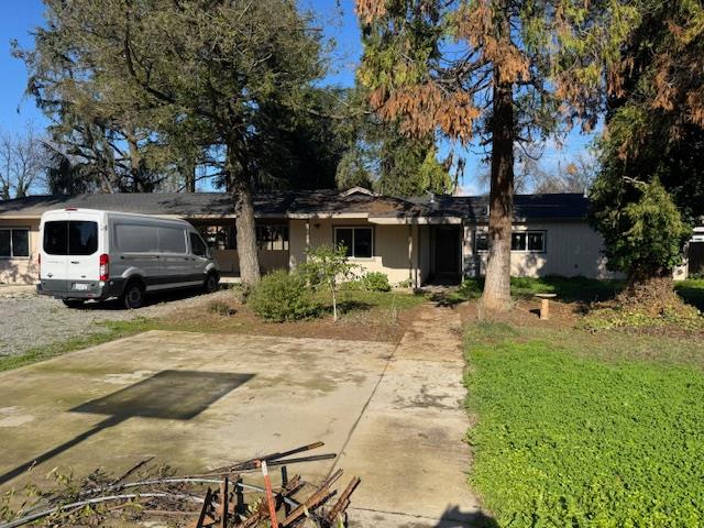 1860 Magnolia Street Gridley, CA 95948 - Photo 19 of 19 a front view of a house with a yard