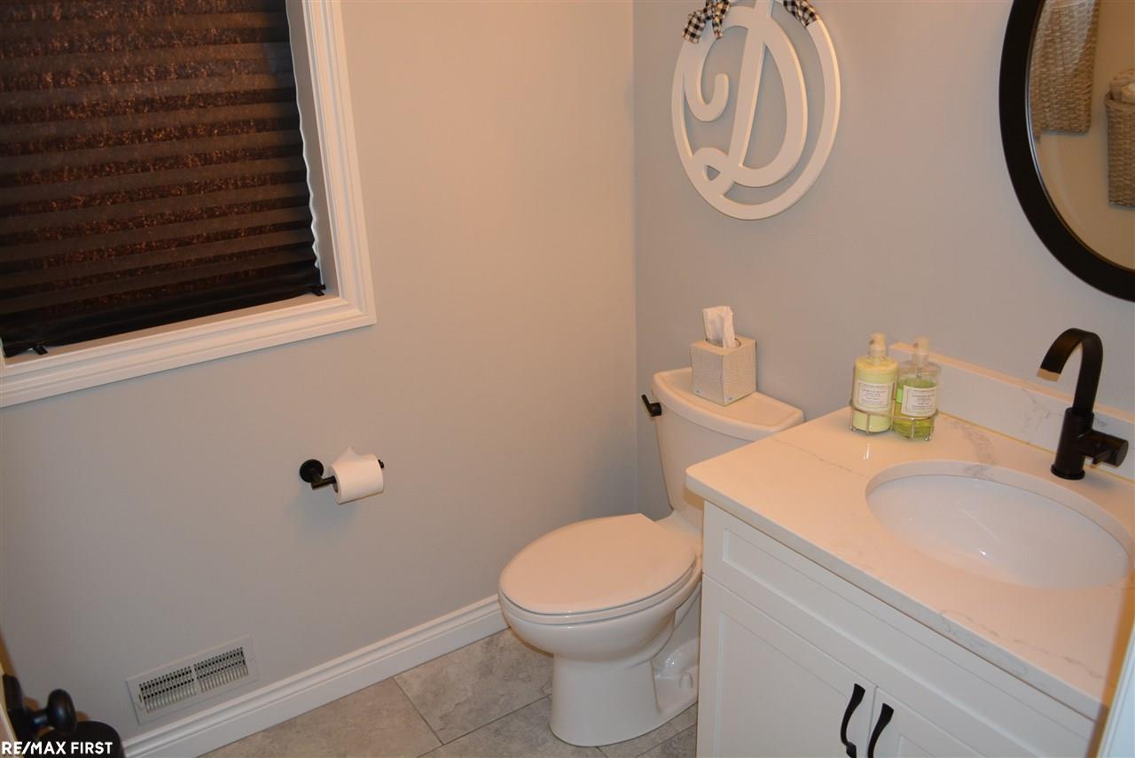 1350 Brewer Road Leonard, MI 48367 - Photo 17 of 73 50025396-16.JPG