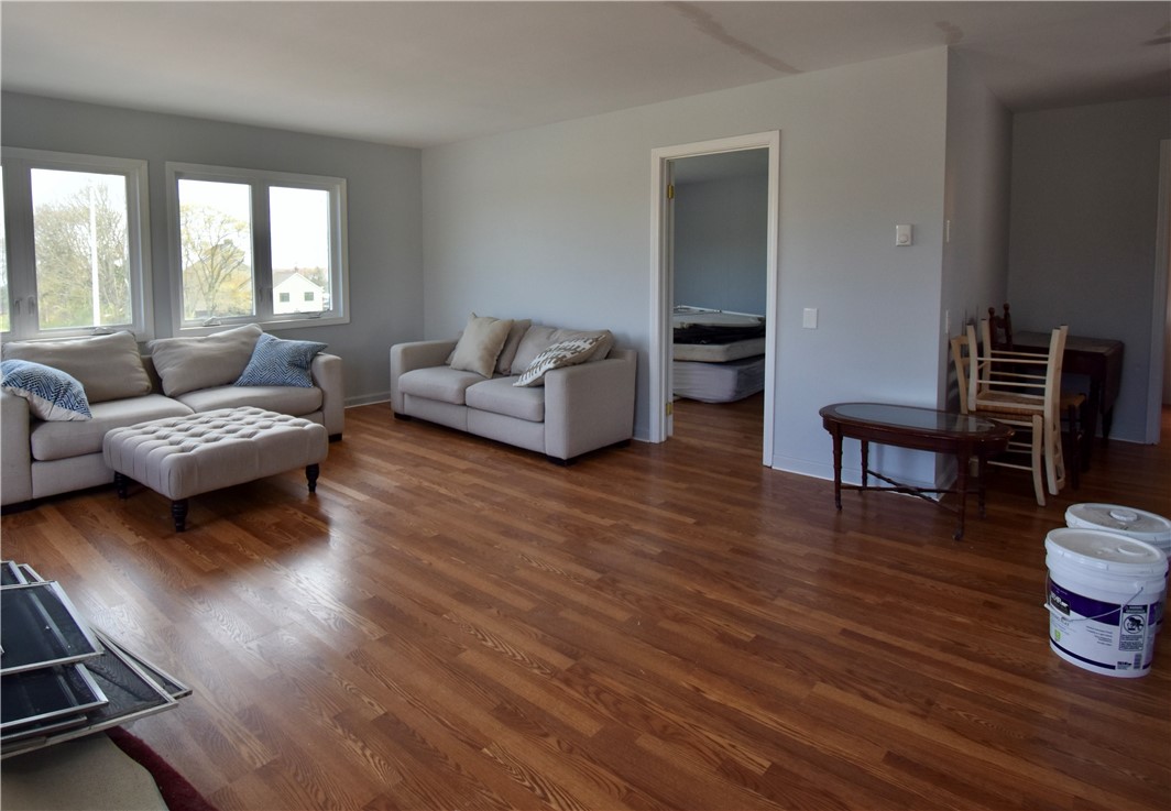 184 Shore Road Westerly, RI 02891 - Photo 7 of 9