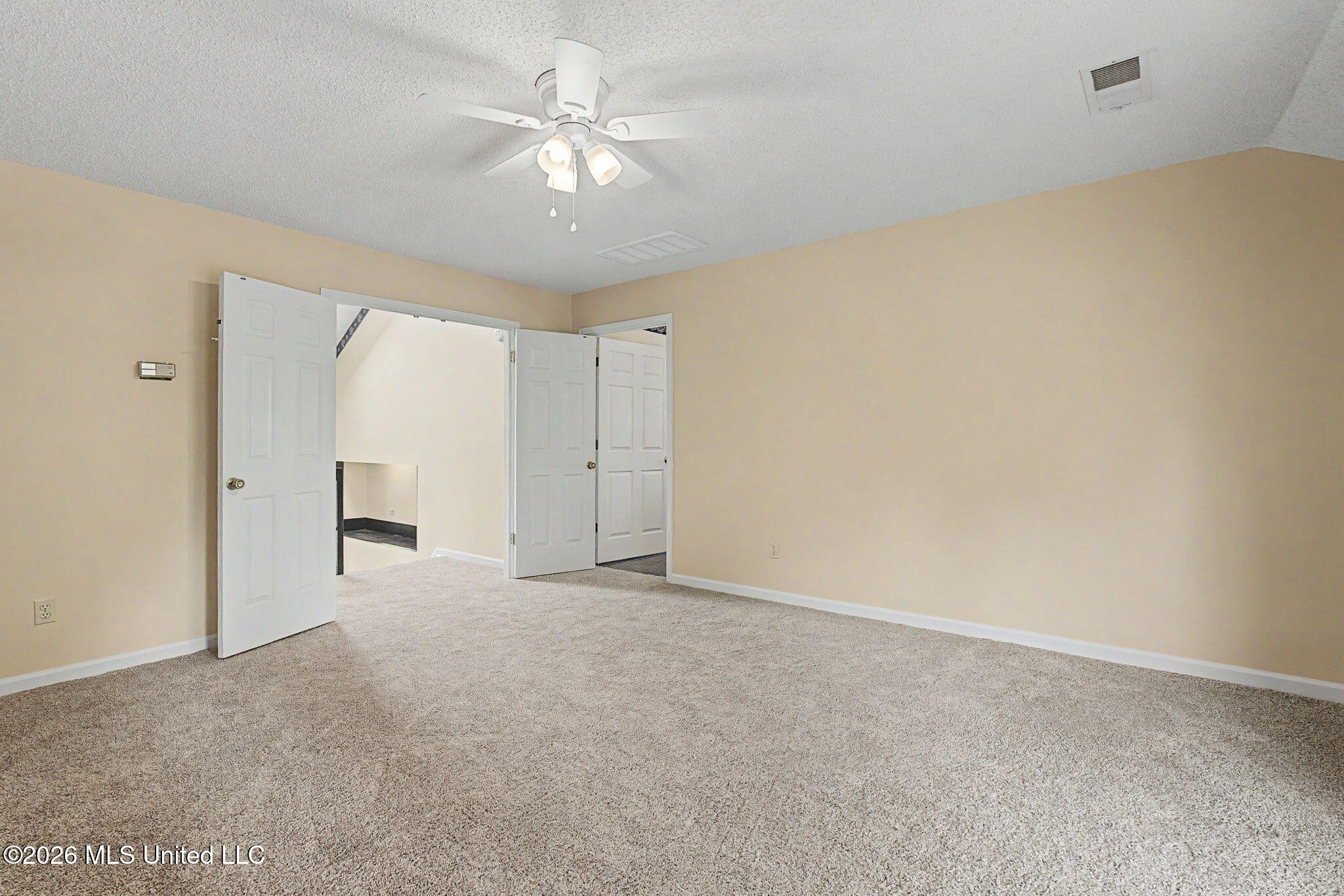 448 Oakley Road Senatobia, MS 38668 - Photo 36 of 61 Primary bedroom!