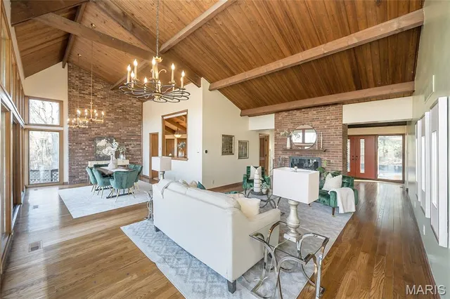 $850,000 | 12987 Pingry Place, St. Louis, MO 63131